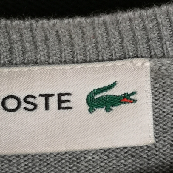 Lacoste Sweater - Picture 3 of 6